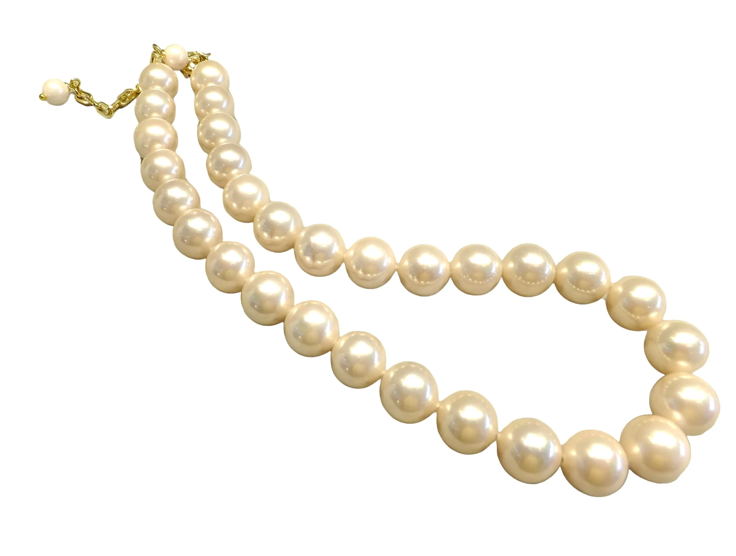 12 mm Blush Mother of Pearl Necklace