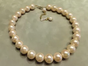 12 mm Blush Mother of Pearl Necklace