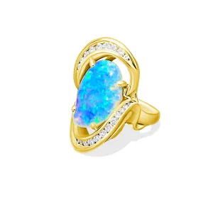 18kt Yellow Gold Opal and Diamond ring