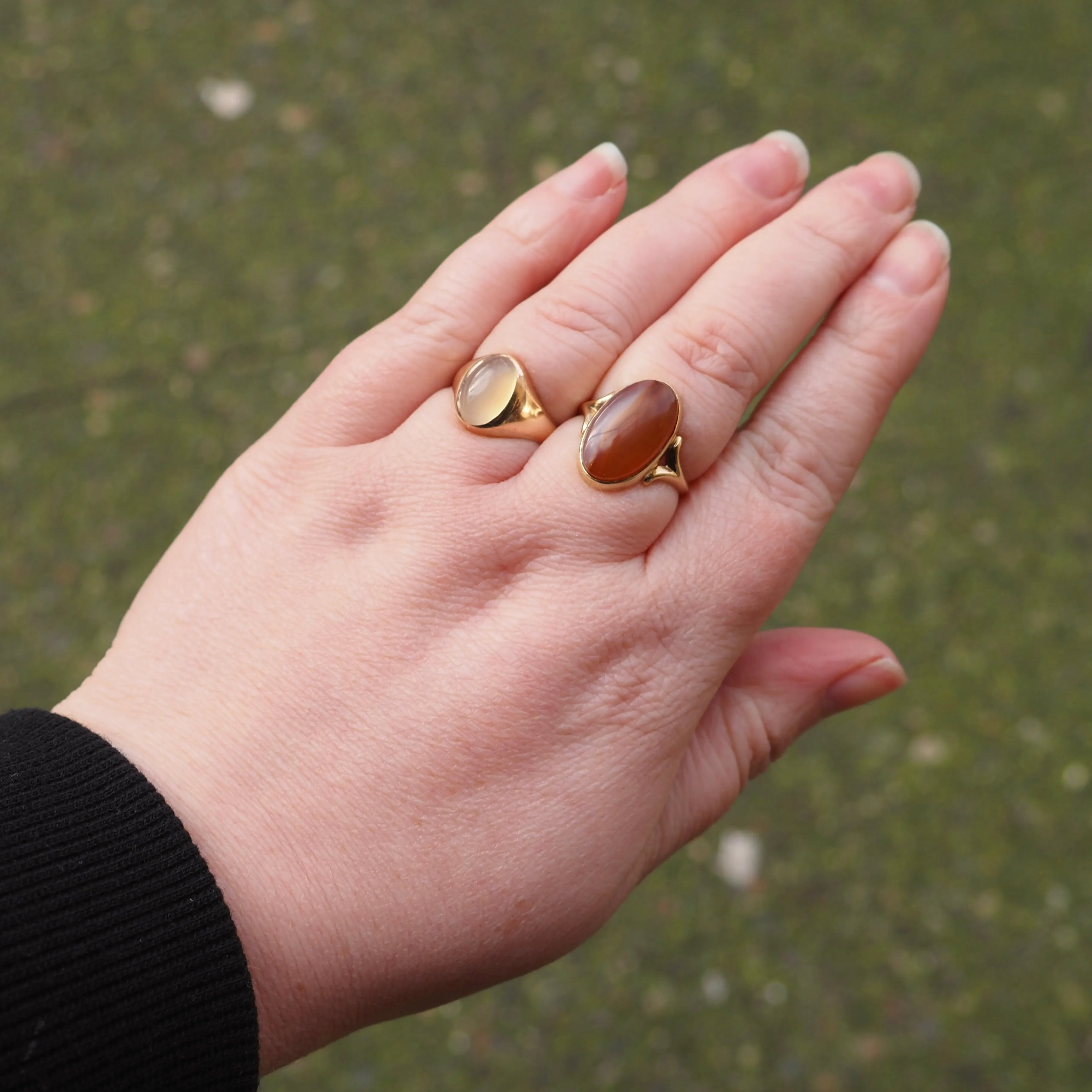 Antique Moonstone Signet 10k Gold Ring