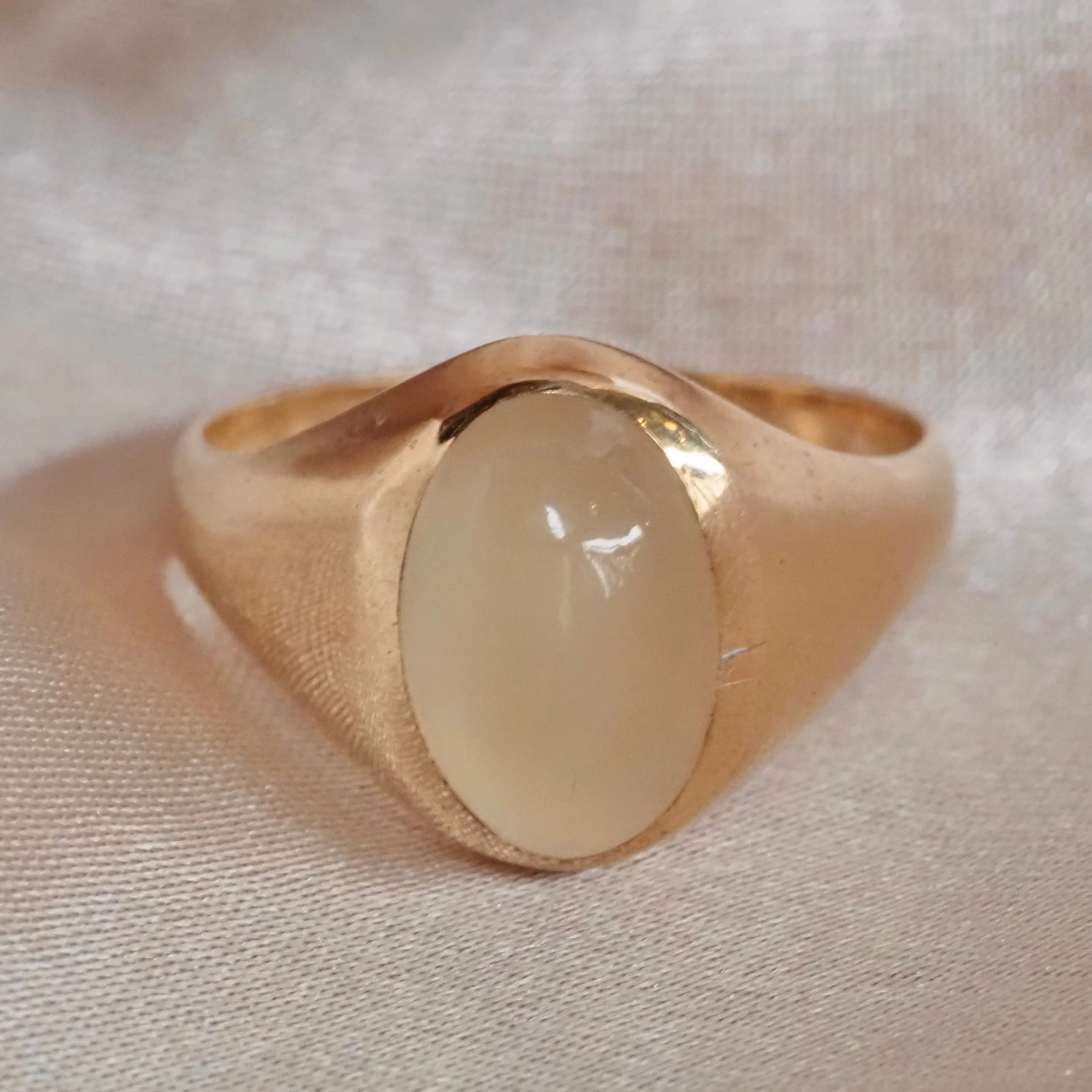 Antique Moonstone Signet 10k Gold Ring