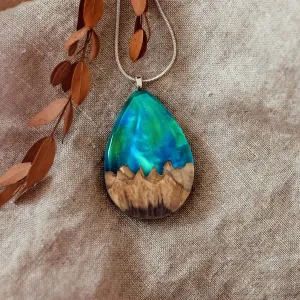 Aurora Borealis | opal pendant [teardrop]