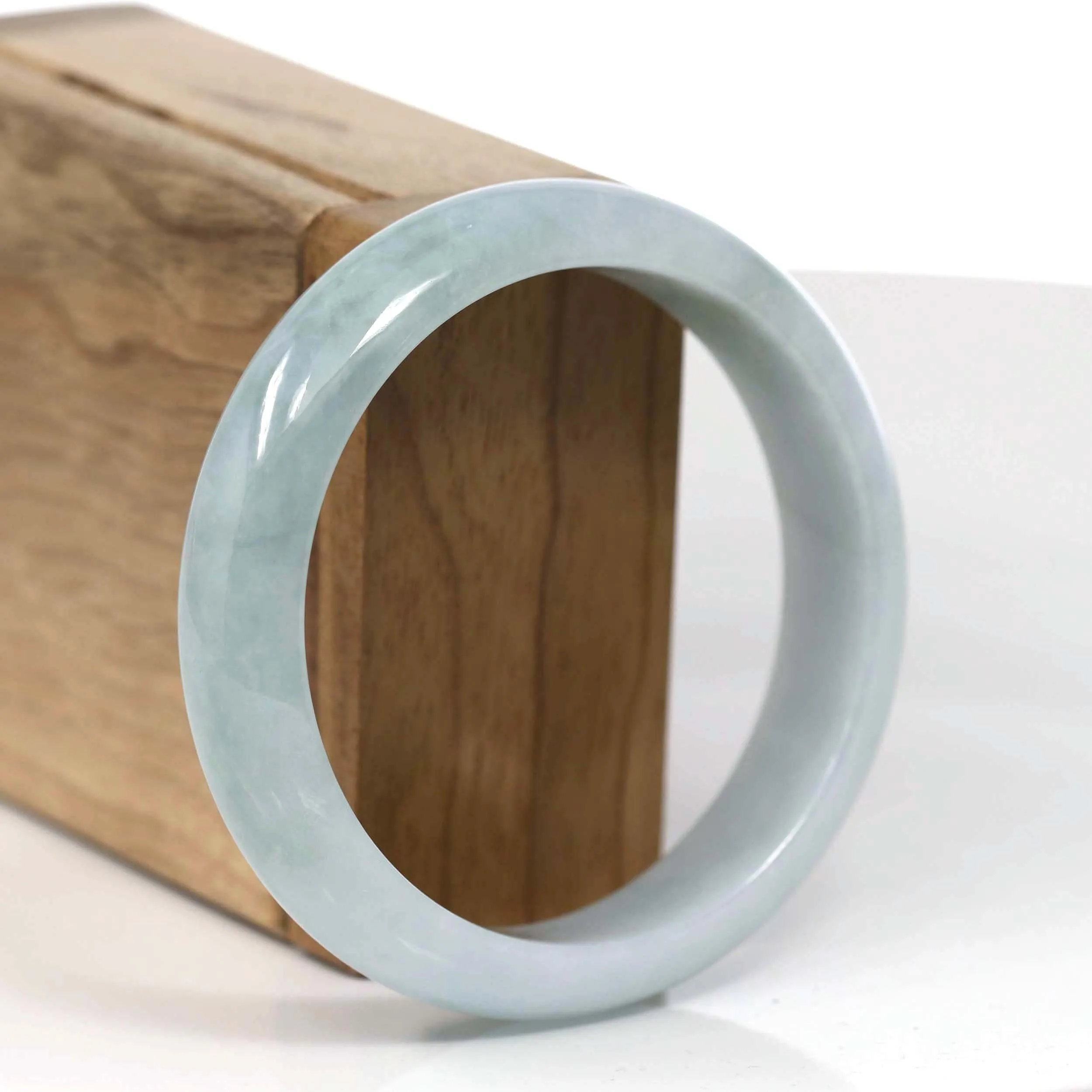Baikalla Classic Green Natural Jadeite Jade Bangle (56.62 mm )#T139