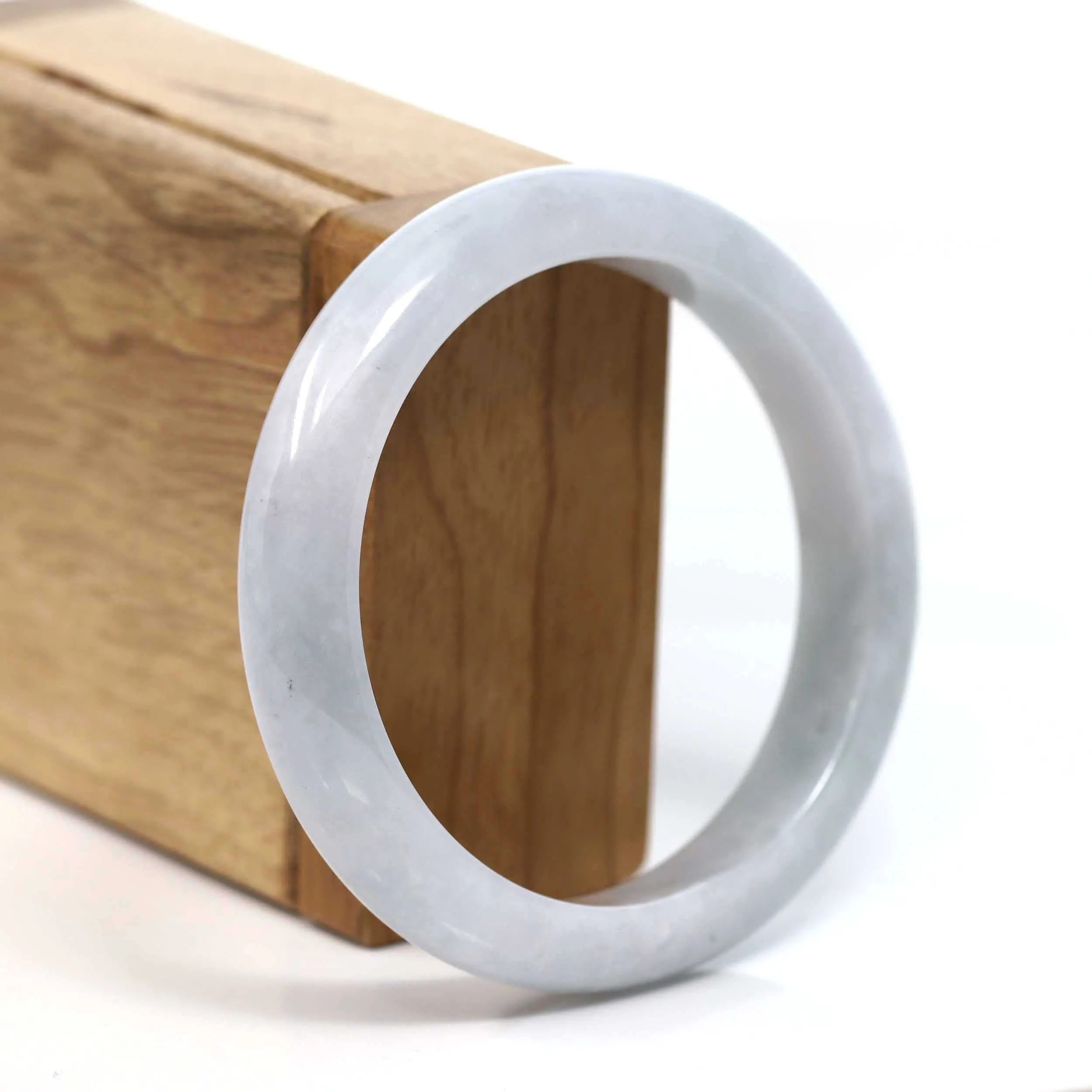 Baikalla "Classic Bangle" Light Lavender Natural Jadeite Jade Bangle (57.32 mm)#T214