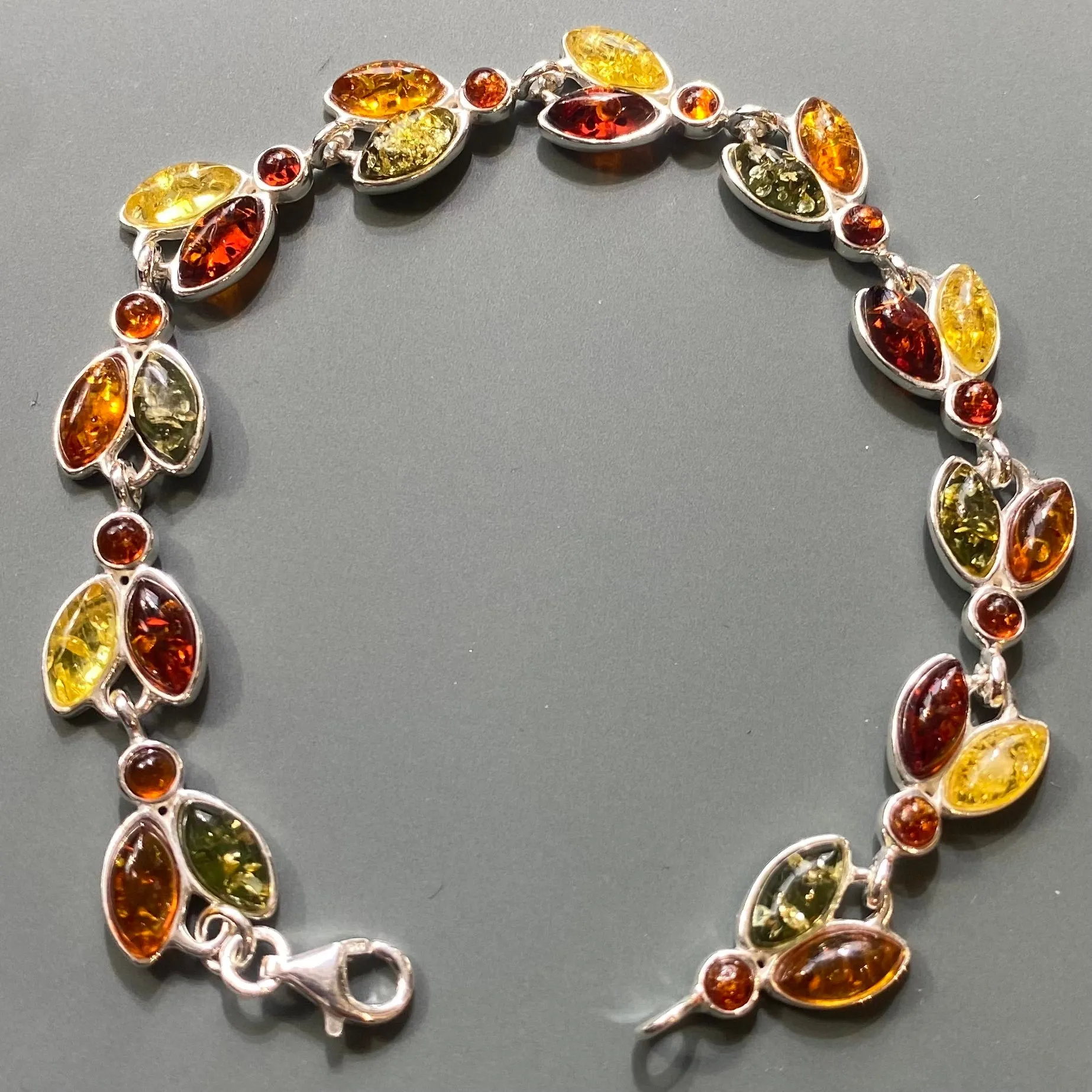 Bee Amber Bracelet