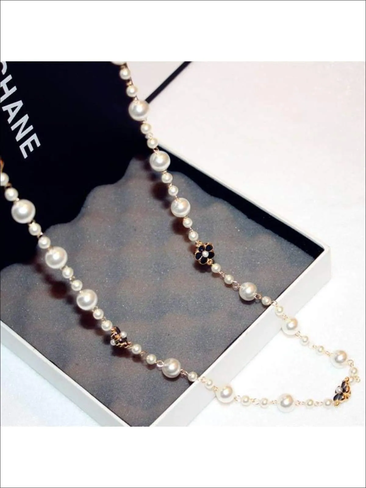 Classy Vintage Style Coco Chanel Layered Pearl Necklace
