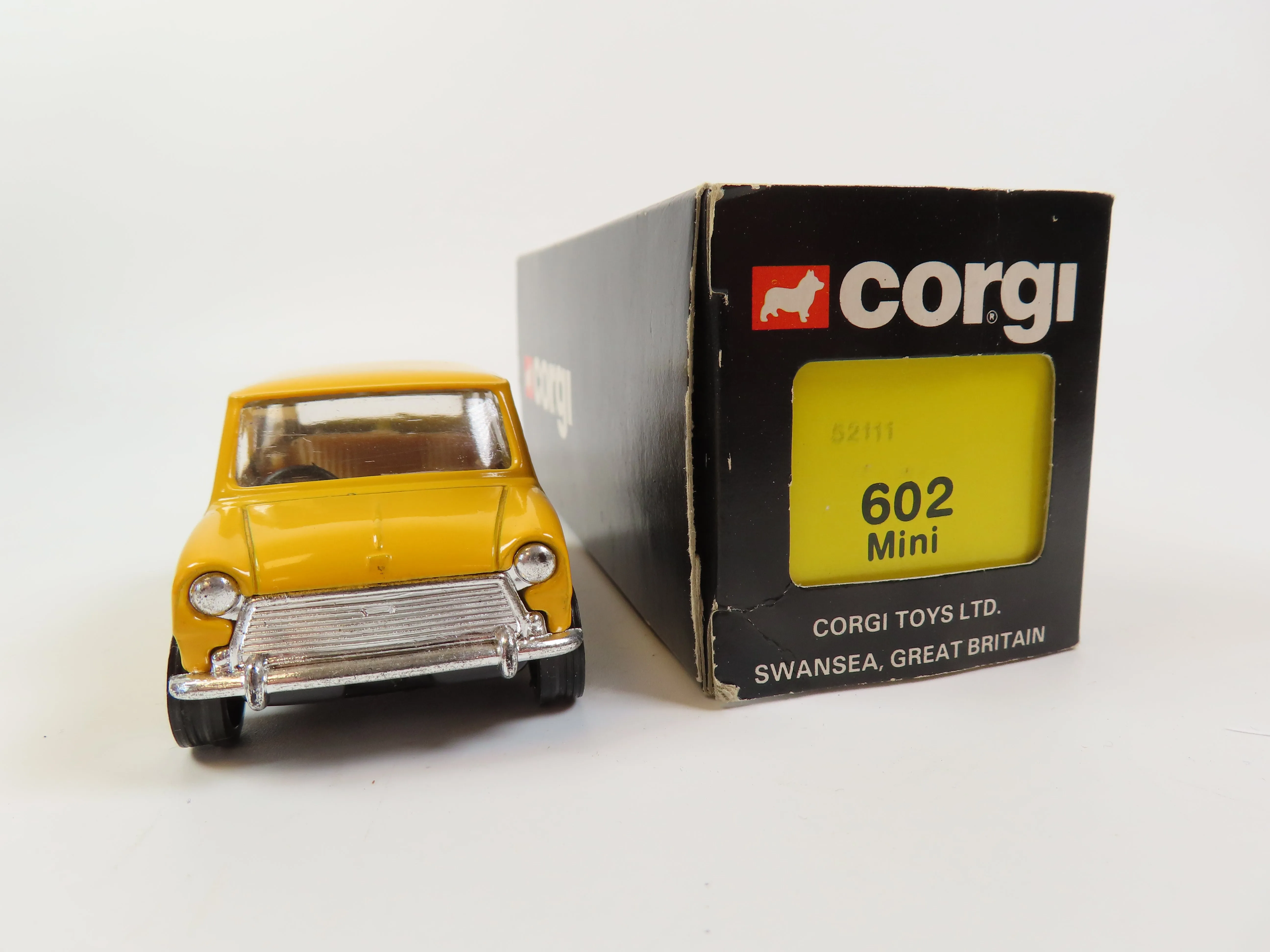 Corgi 602 Leyland Mini 1000, 1/36, 99% Mint/Boxed!