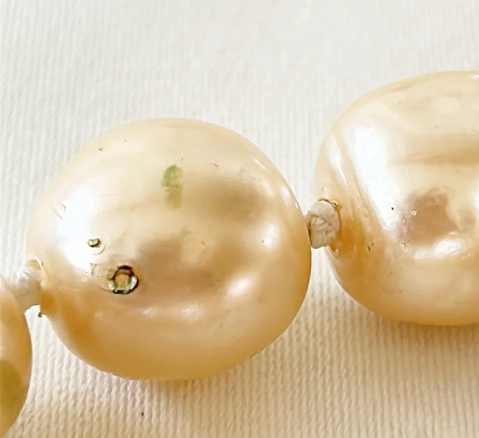 Couture vintage house of Karl Lagerfeld statement signature large chunky glass poured pearl choker necklace.