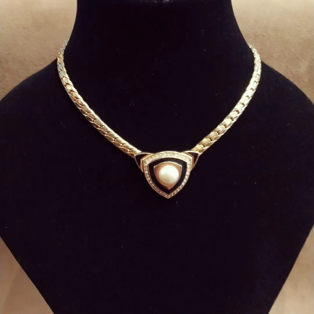 Dior vintage Black/Pearl Necklace