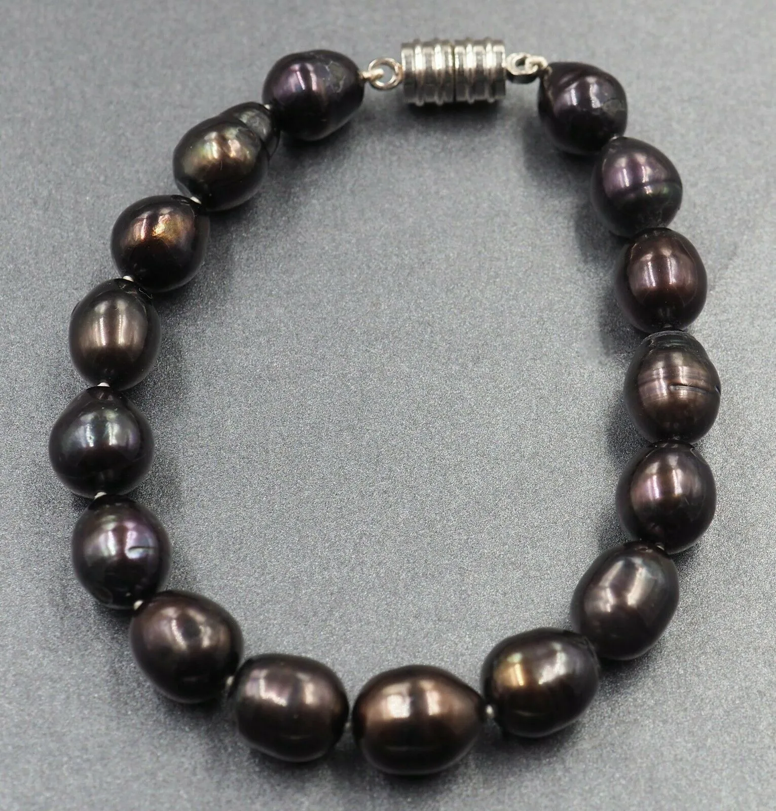 Dyed Freshwater Pearl Bracelet with Magnetic Clasp