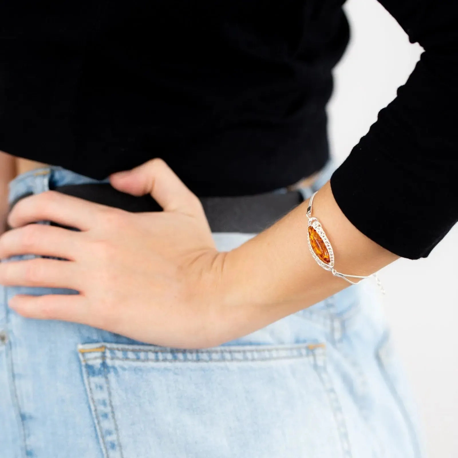 Elegant Contemporary Amber Chain Bracelet in Sterling Silver & Baltic Amber - Adjustable Length