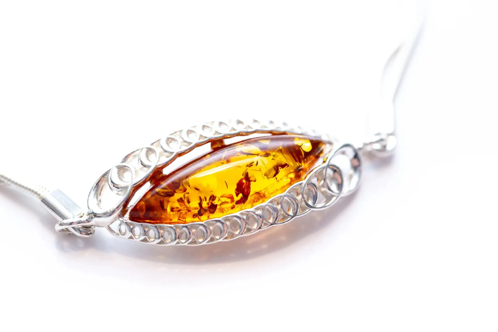 Elegant Contemporary Amber Chain Bracelet in Sterling Silver & Baltic Amber - Adjustable Length