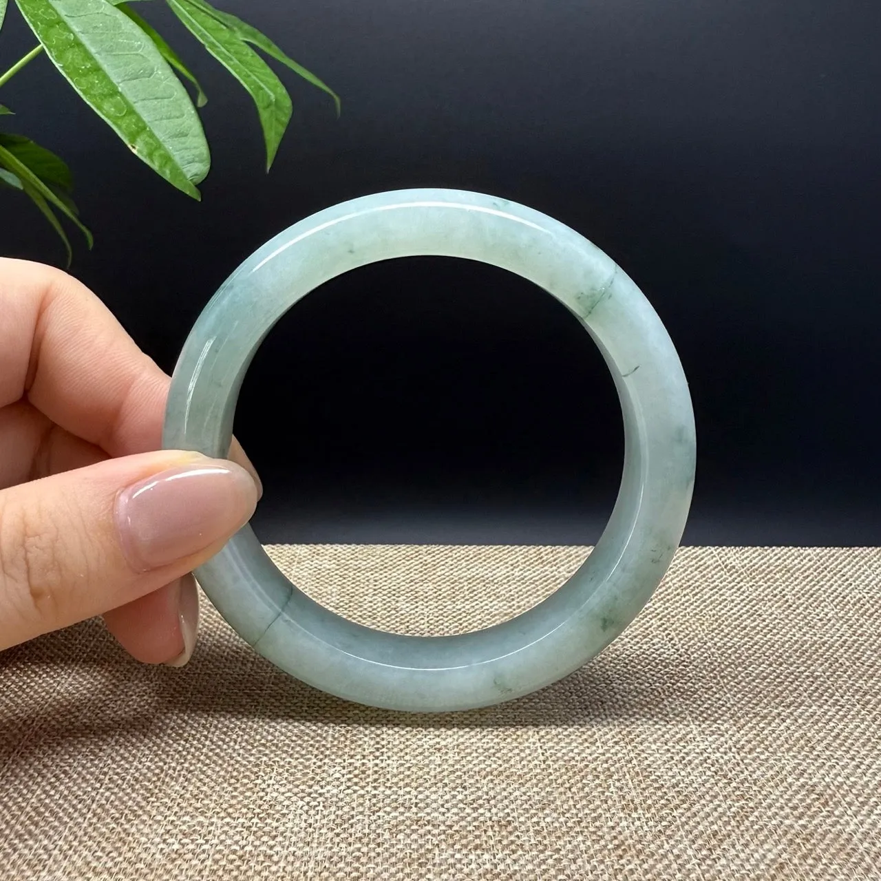 Genuine Burmese Green Jade Jadeite Bangle Bracelet ( 59.3mm )