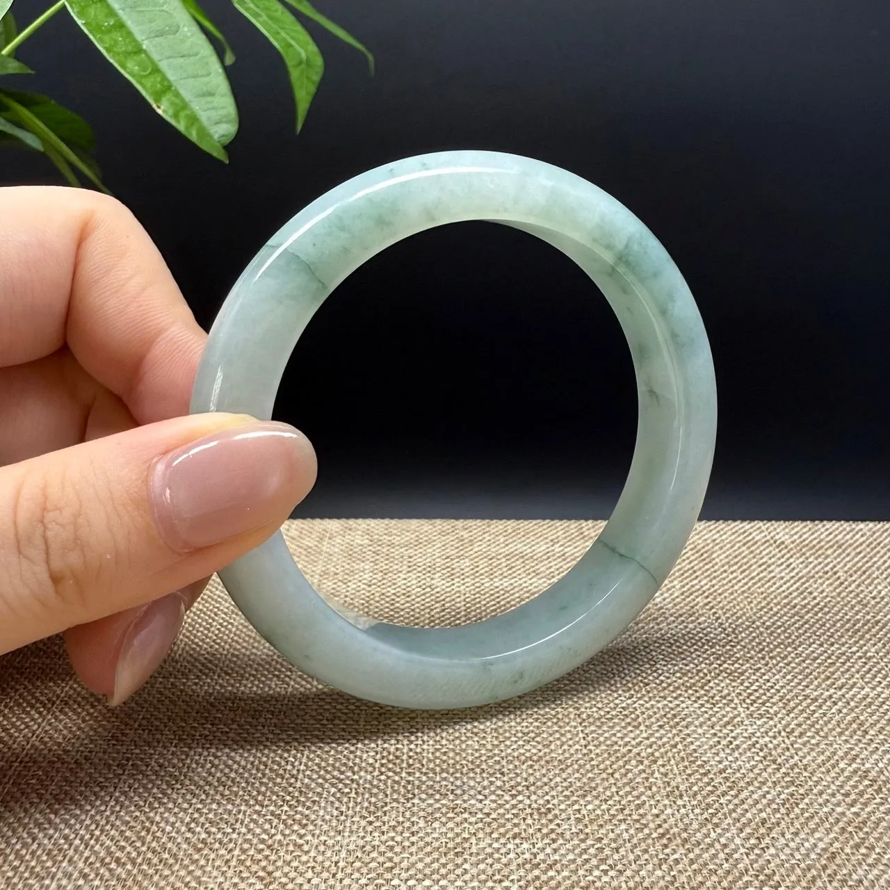 Genuine Burmese Green Jade Jadeite Bangle Bracelet ( 59.3mm )