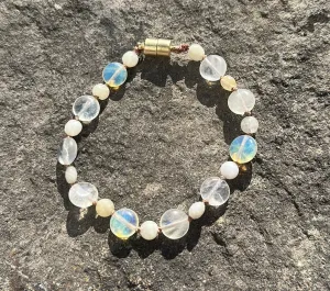 Rainbow 🌈 moonstone magnetic bracelet