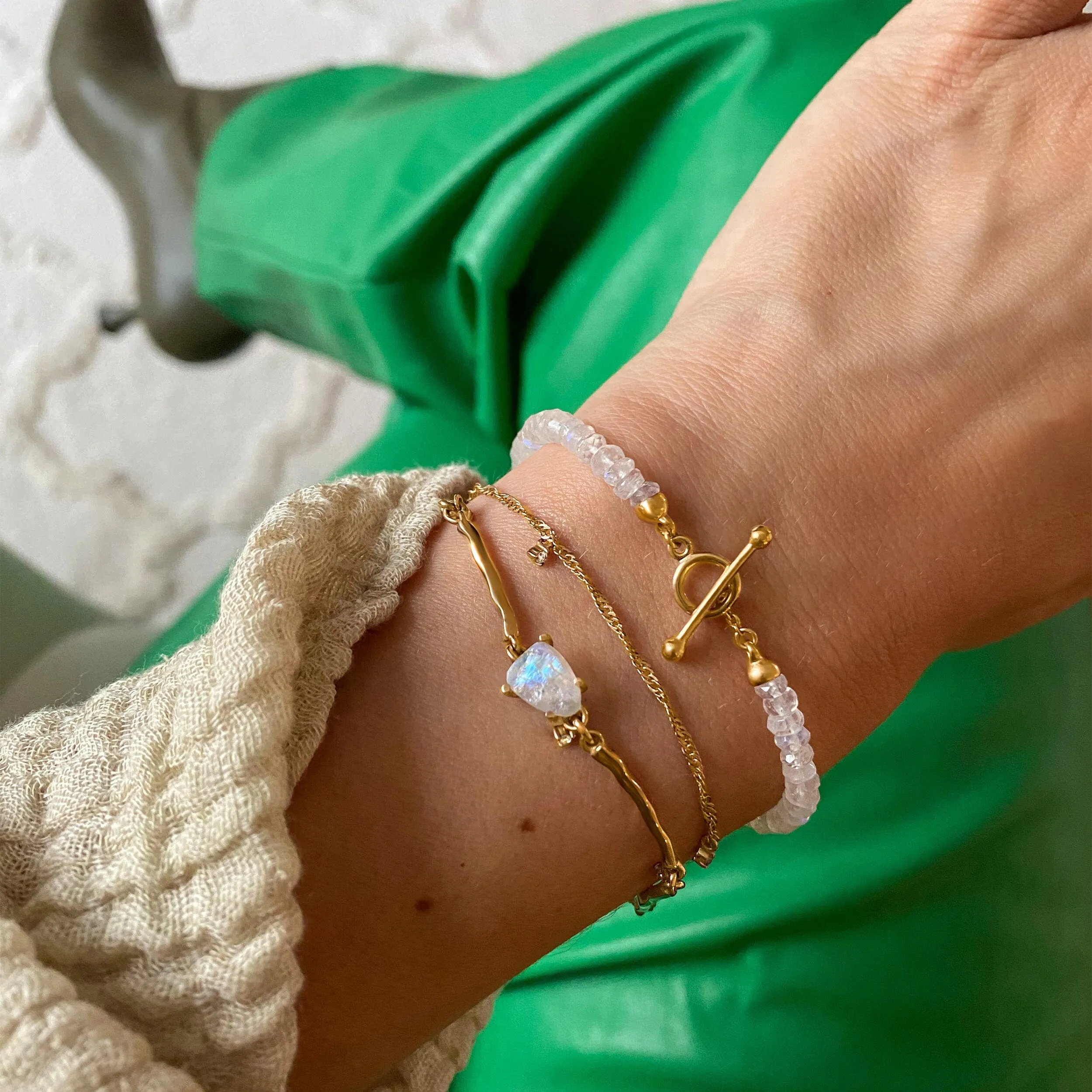 Rainbow Moonstone T-Lock Beads Bracelet - Raise Your Vibrations