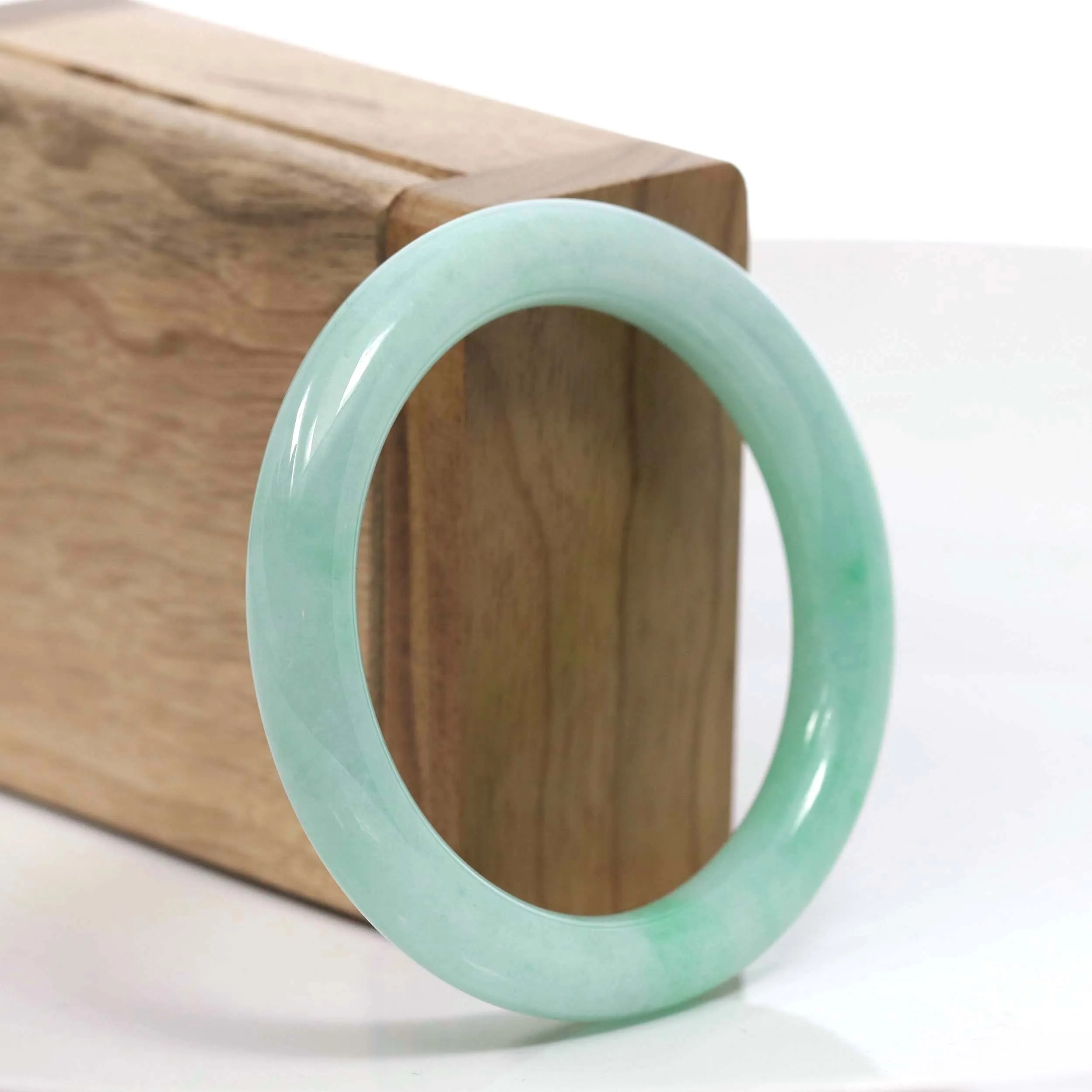 RealJade® Classic Bangle Genuine Burmese Apple Green Jadeite Jade Bangle Bracelet (52.59mm) #T048