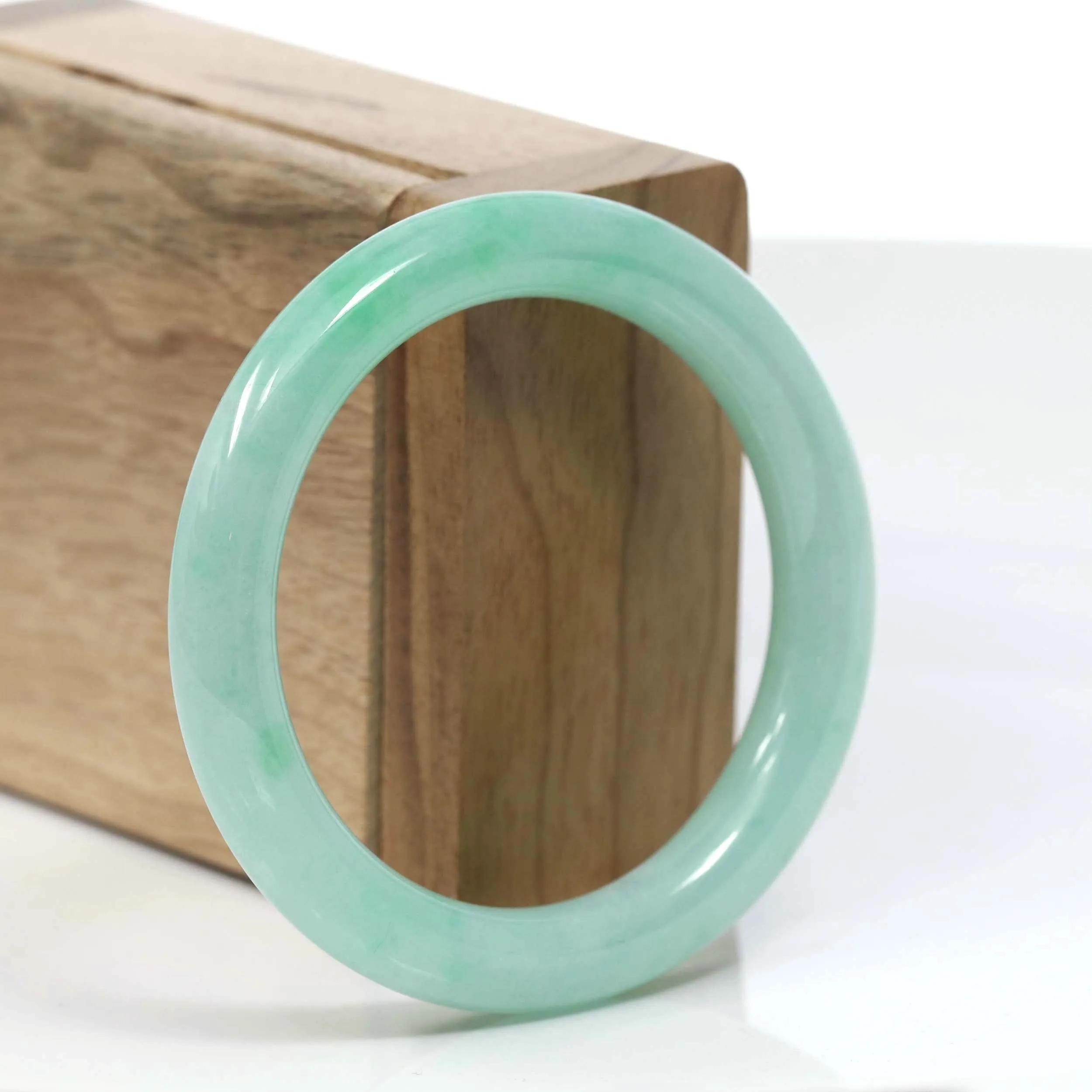 RealJade® Classic Bangle Genuine Burmese Apple Green Jadeite Jade Bangle Bracelet (52.59mm) #T048